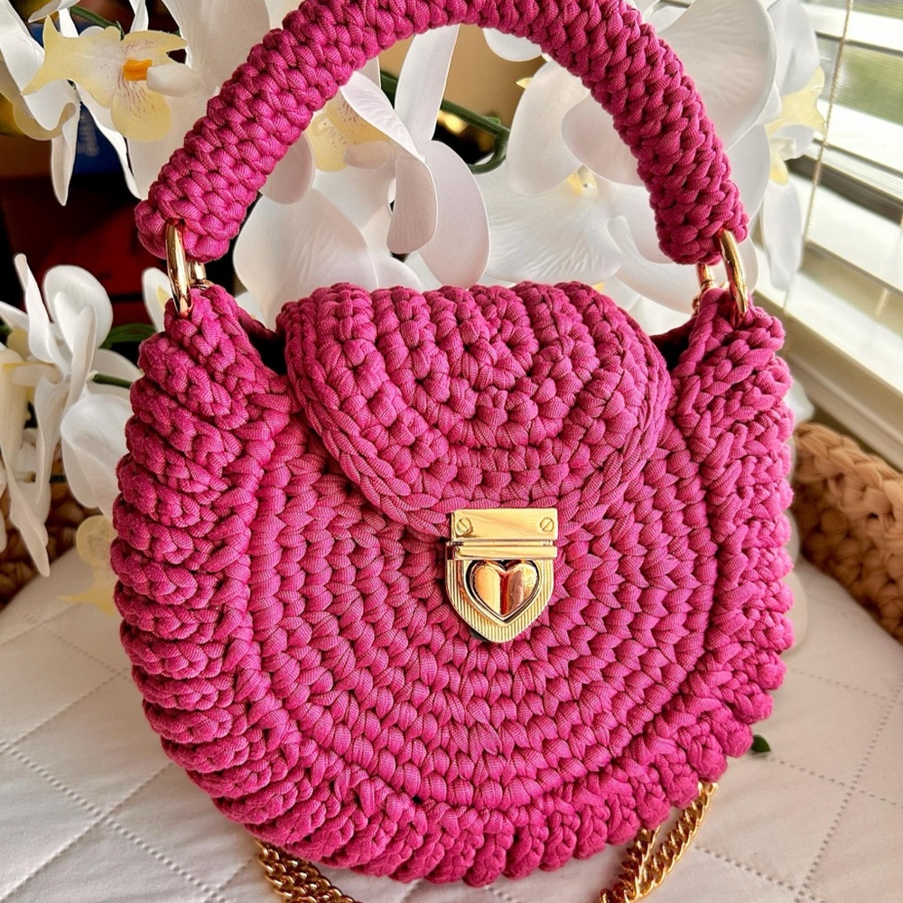 Round Handmade Crochet Bag with Gold Chain | Elegant & Unique